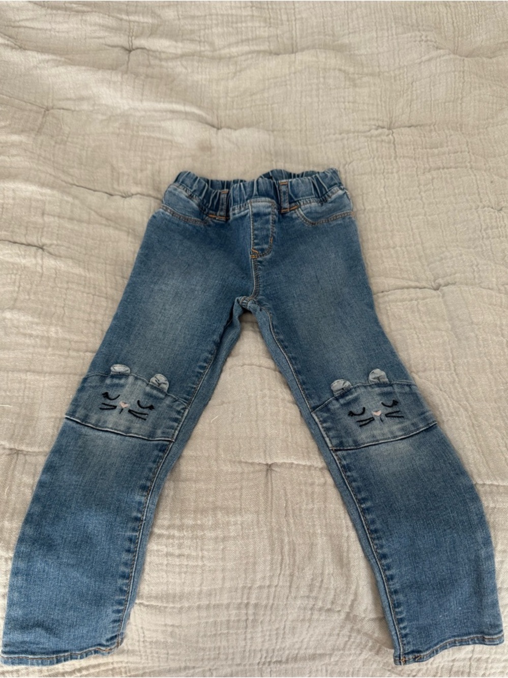 GAP Little Girls Denim skinny Jeans with Cat Knee Patches